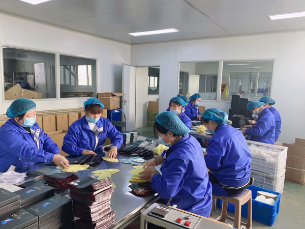 膏藥加工如何代加工？膏藥貼牌廠(chǎng)家這樣選不會(huì)錯(cuò)